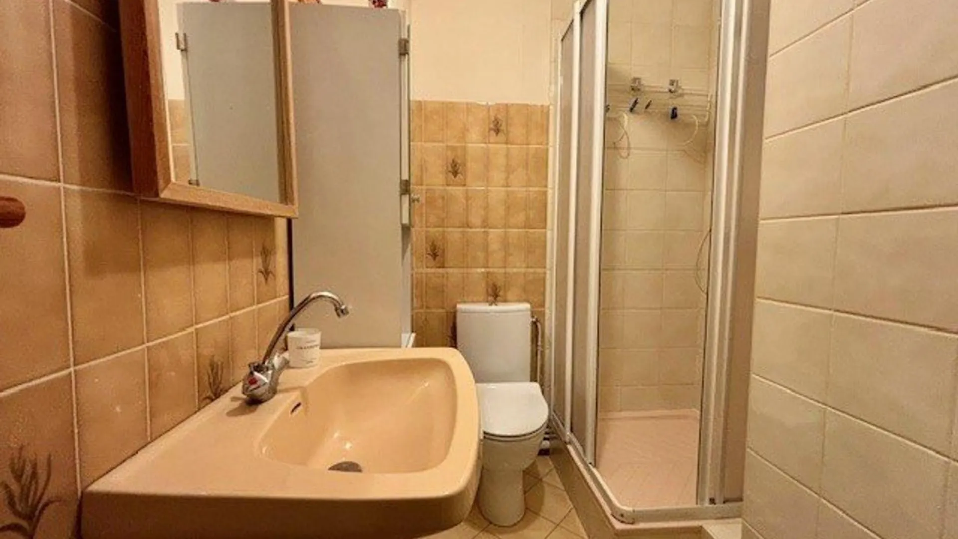 Appartement 2 Pieces Face Port A Quiberon Avec Parking - Fr-1-478-311